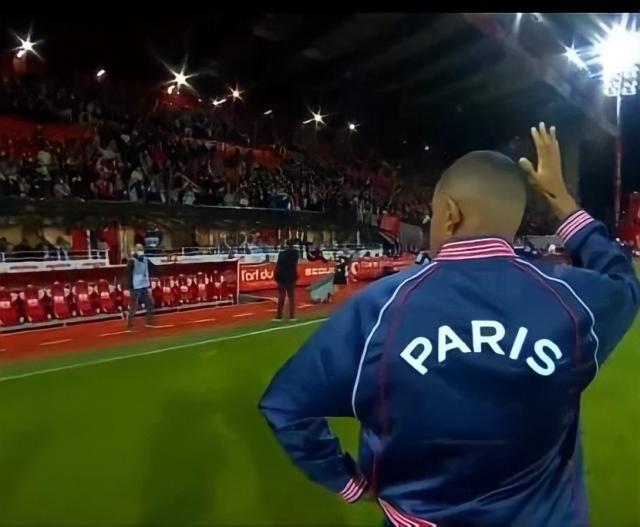 leyu公司-姆巴佩“不高兴”登上西班牙热搜 下周决定去留？